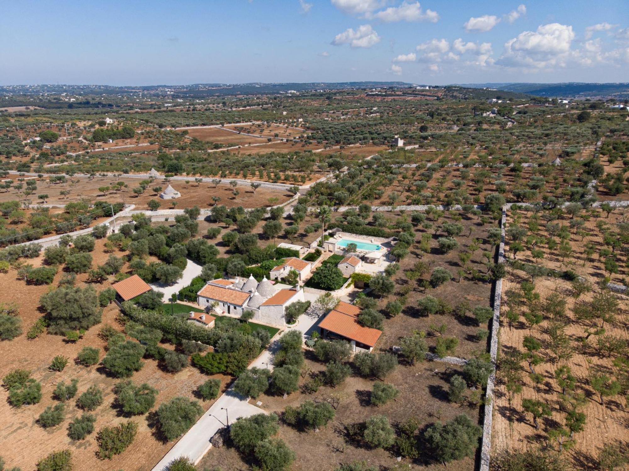 Trulli Oasi Fiorita - Exclusive Apulian Holidays Villa Castellana Grotte Exterior photo